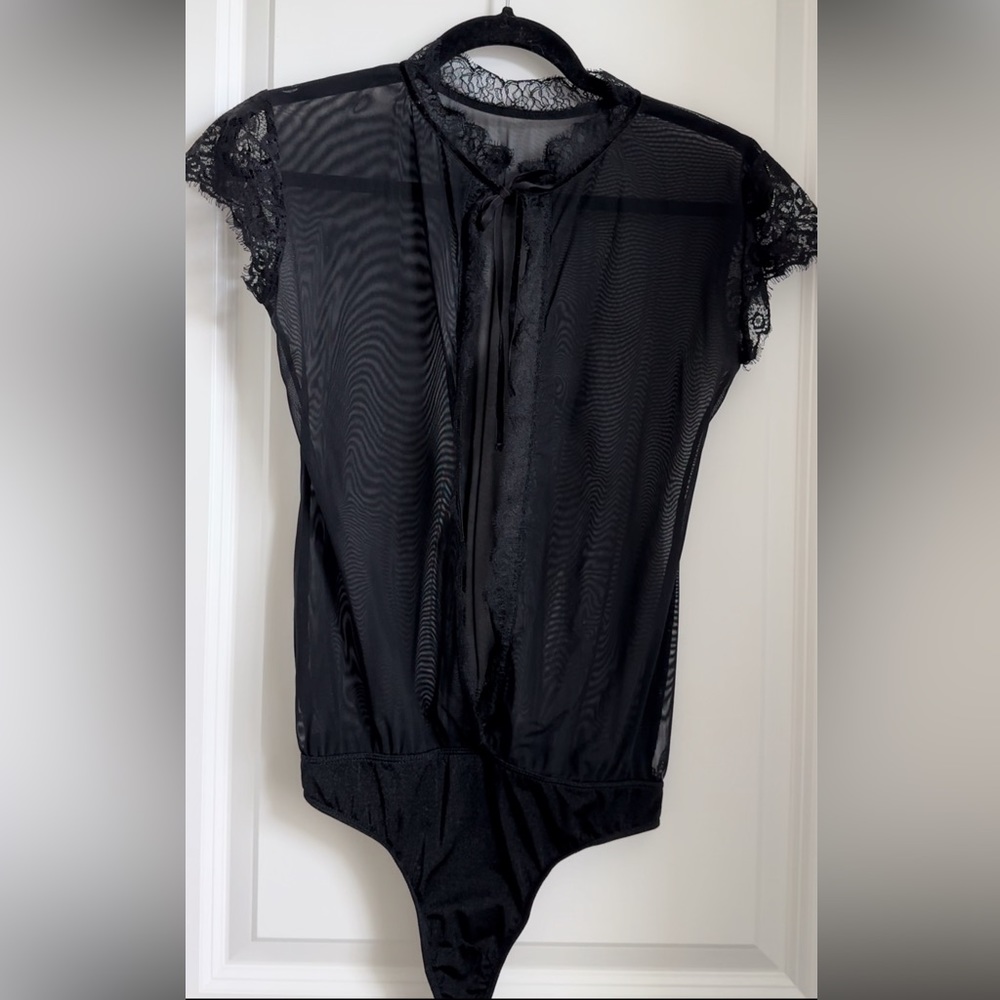 Gooseberry intimates lace bodysuit ✨